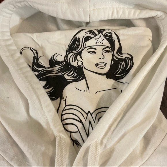 Mad Engine Wonder Woman Hoodie Sweatshirt with Built-in Turtleneck Collar - Picture 9 of 15